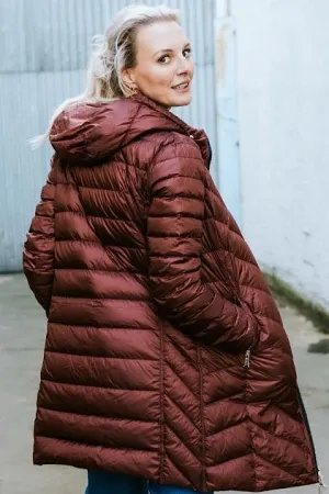 Arnie Women's 90/10 Reversible Down Coat - Black/Cabernet