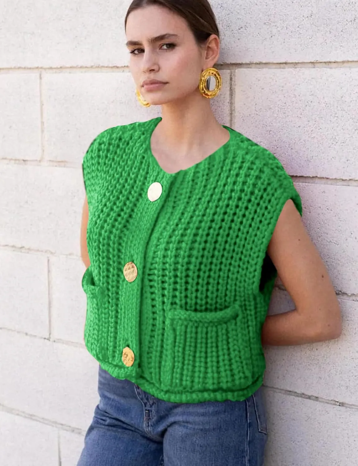 Arssm Women Button Down Sweater Vest Sleeveless Crop Knit Cardigan Cropped Knitted Sweater Vest with Pockets