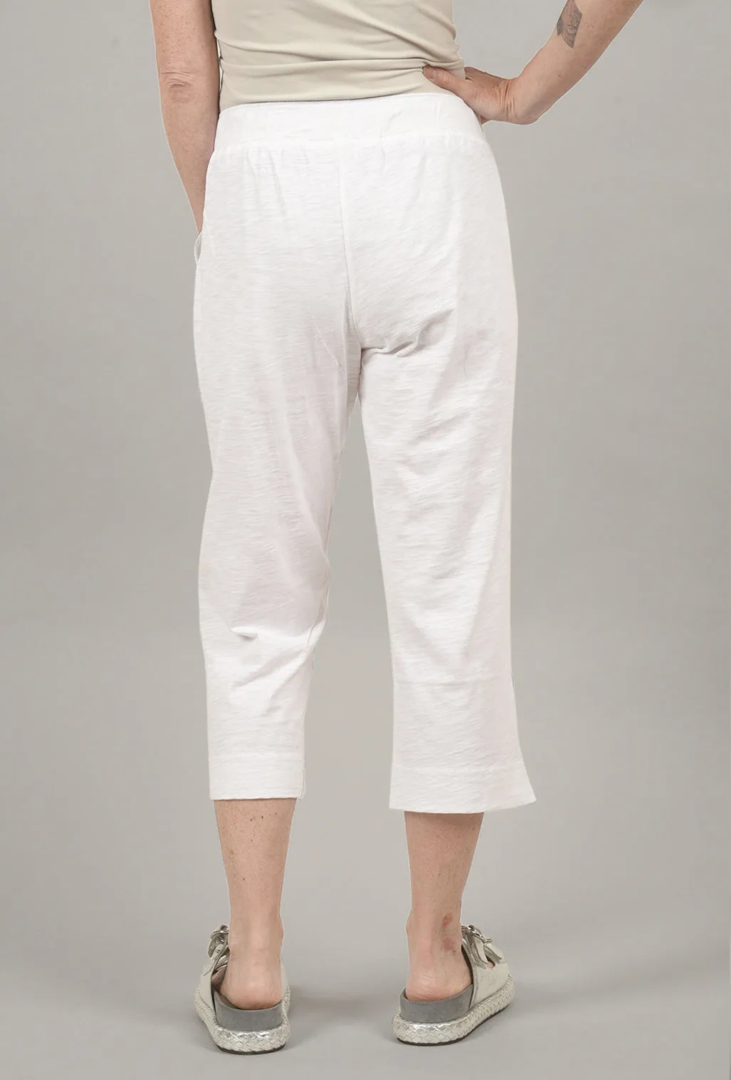 Cotton Slub Pocket Capri, White