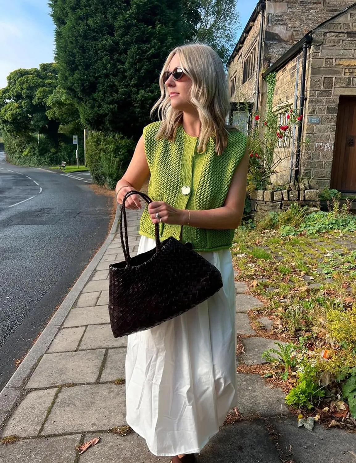 Flygo Womens Crochet Sweater Vest Sleeveless 2025 Trendy Spring Summer Tops Button Crop Chunky Knit Sweaters Cardigan