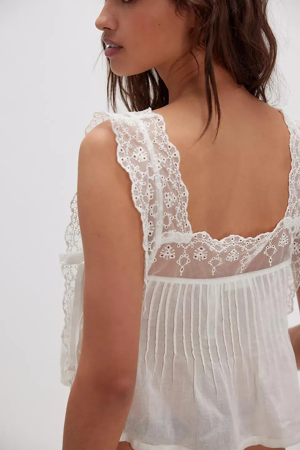 Women Lace Trim Tie Side Vest Tops Y2K Cute Sleeveless Square Neck Floral Embroidered Crop Tank Tops
