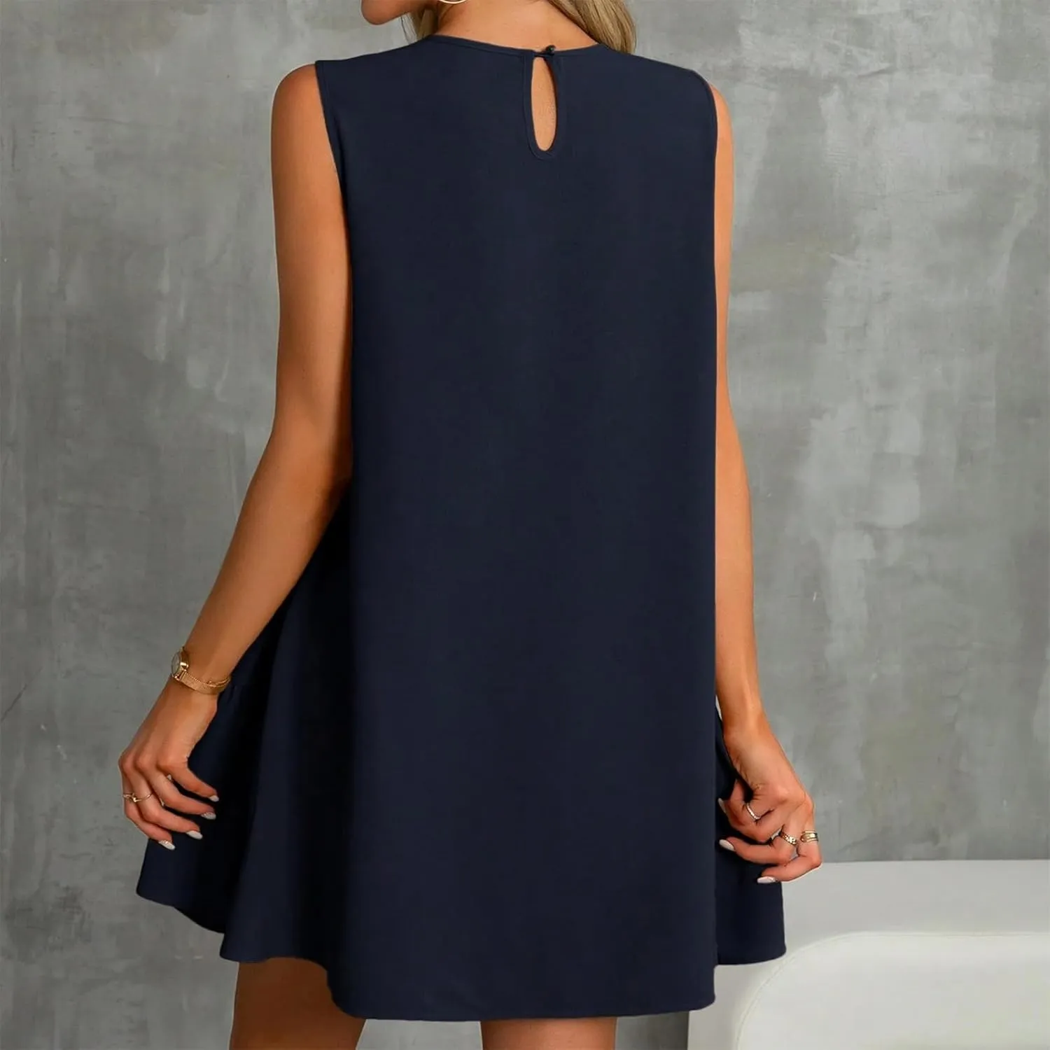 Women's Casual Dresses 2025 Sleeveless Round Neck Tank Ruffle Loose Mini Sundresses, S-2XL