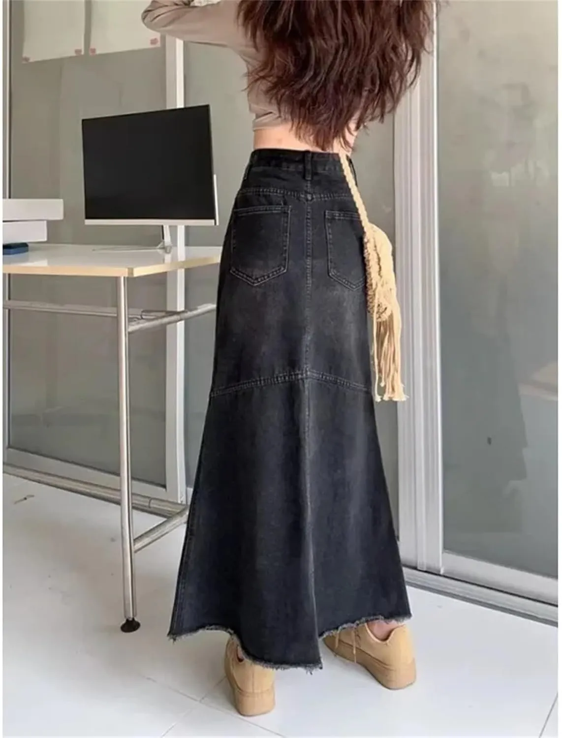 Women's Plus Size Vintage Denim Skirt  High-Waisted Slimming Bodycon A-Line Long Dress with Pockets