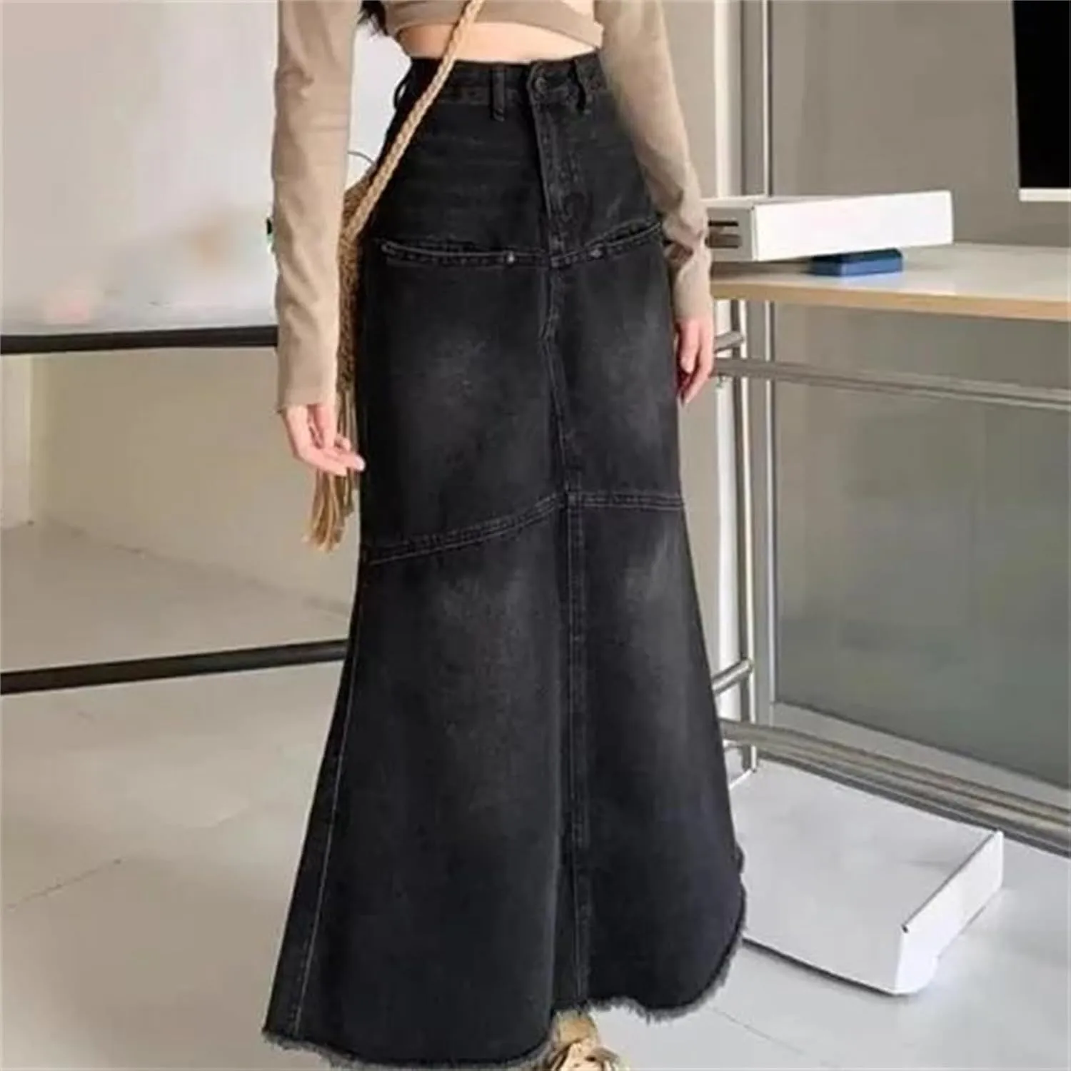 Women's Plus Size Vintage Denim Skirt  High-Waisted Slimming Bodycon A-Line Long Dress with Pockets