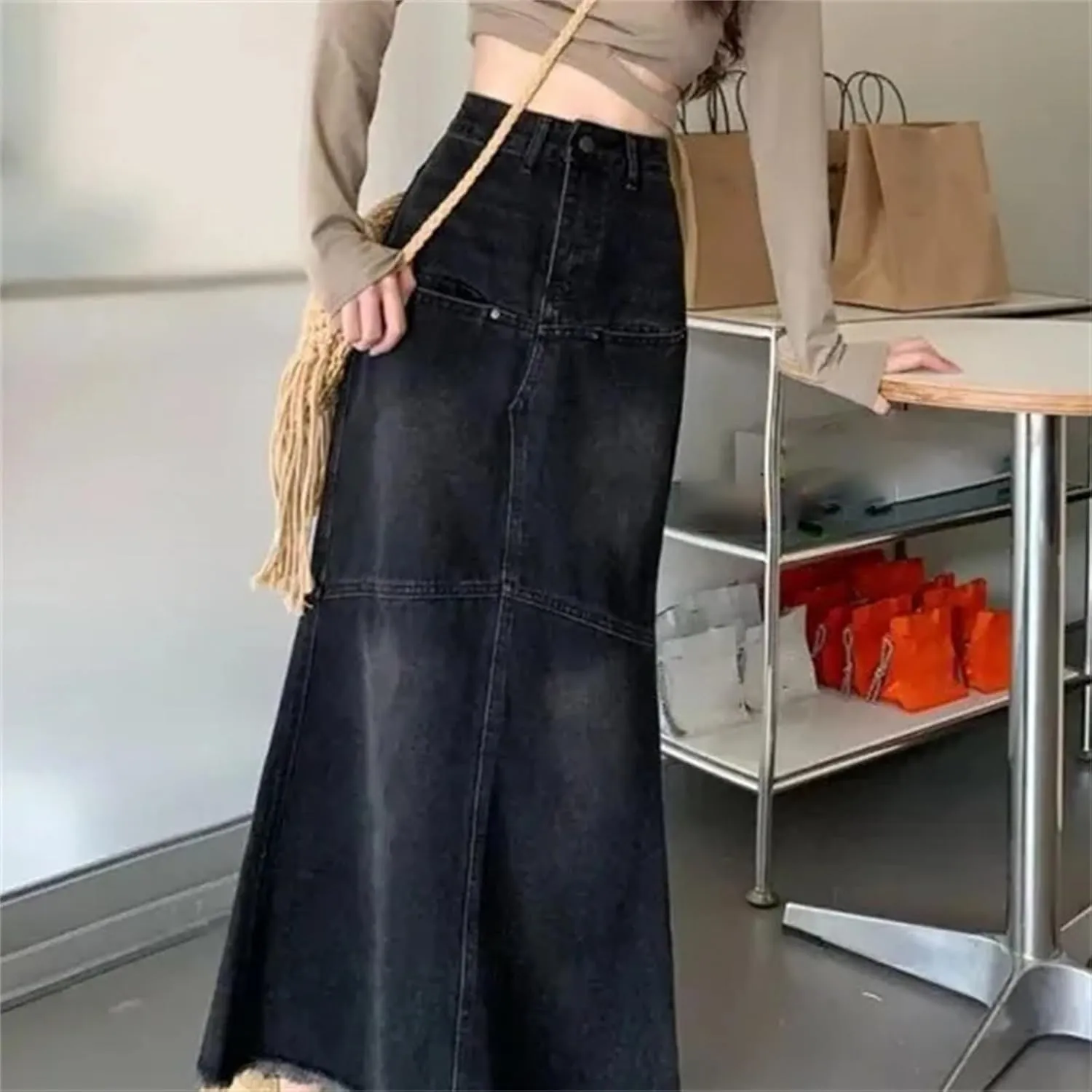 Women's Plus Size Vintage Denim Skirt  High-Waisted Slimming Bodycon A-Line Long Dress with Pockets