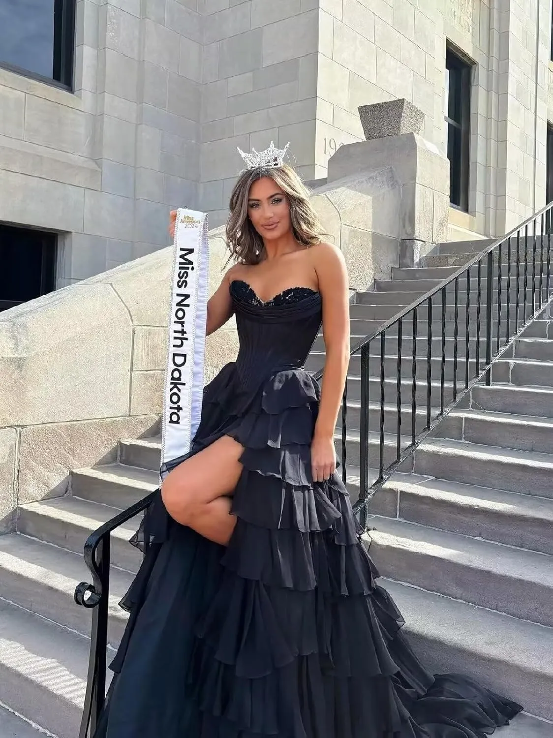 Xijun Women's Strapless Tiered Prom Dresses 2025 Long Ruffles Chiffon Bodycon Formal Evening Party Gown with Slit